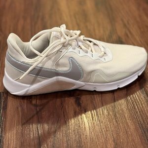 Never been worn Nike shoes